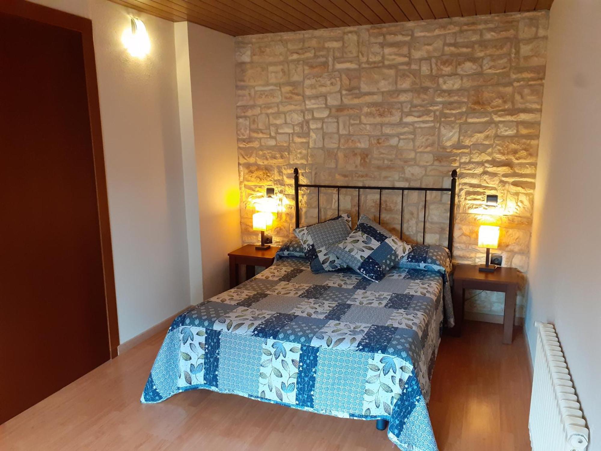 Hostal Del Senglar Espluga de Francolí Zewnętrze zdjęcie