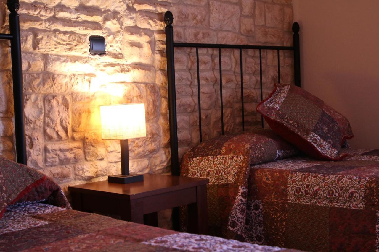 Hostal Del Senglar Espluga de Francolí Zewnętrze zdjęcie