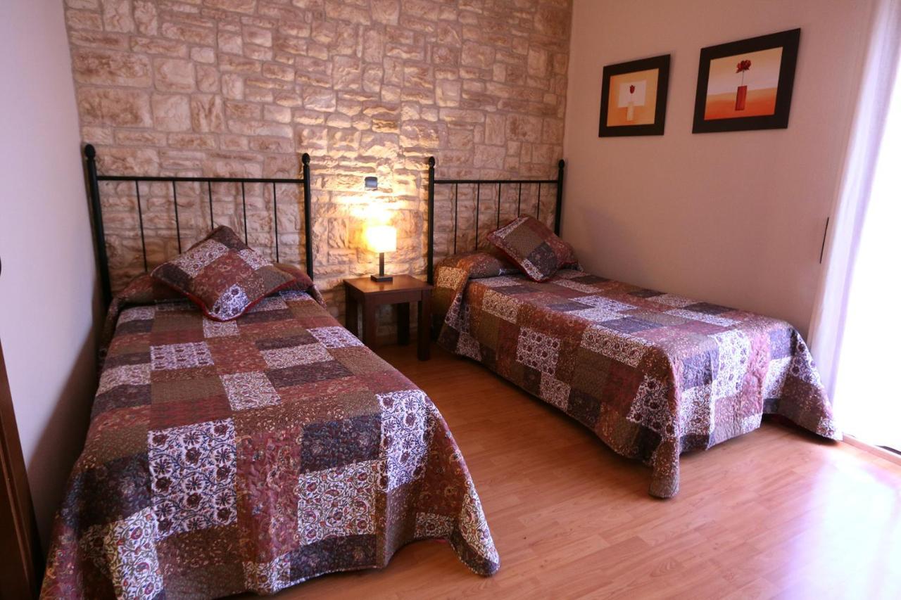 Hostal Del Senglar Espluga de Francolí Zewnętrze zdjęcie