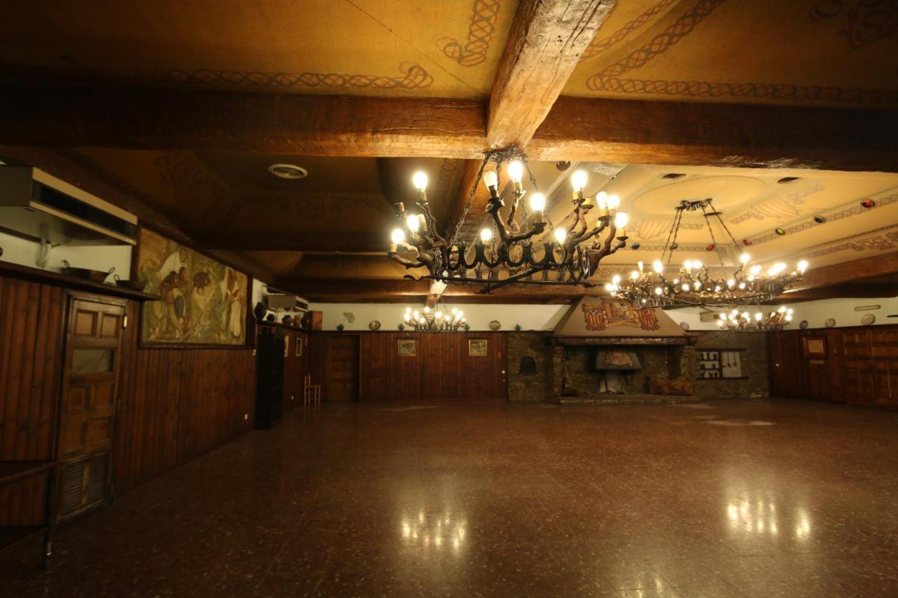 Hostal Del Senglar Espluga de Francolí Zewnętrze zdjęcie