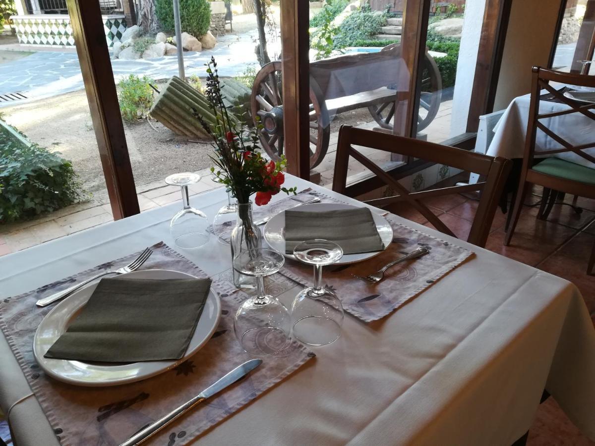 Hostal Del Senglar Espluga de Francolí Zewnętrze zdjęcie